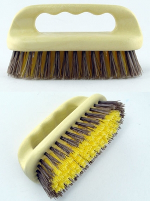 Plastic Economy Scrubbing Brush
